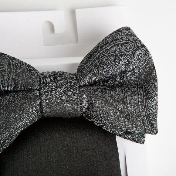 Black Bow Tie Express Men Pocket Square - Picture 3 of 4